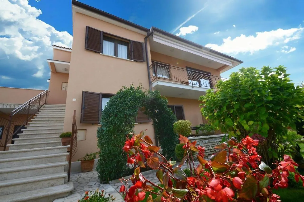Guest house Lili Hotel Porec