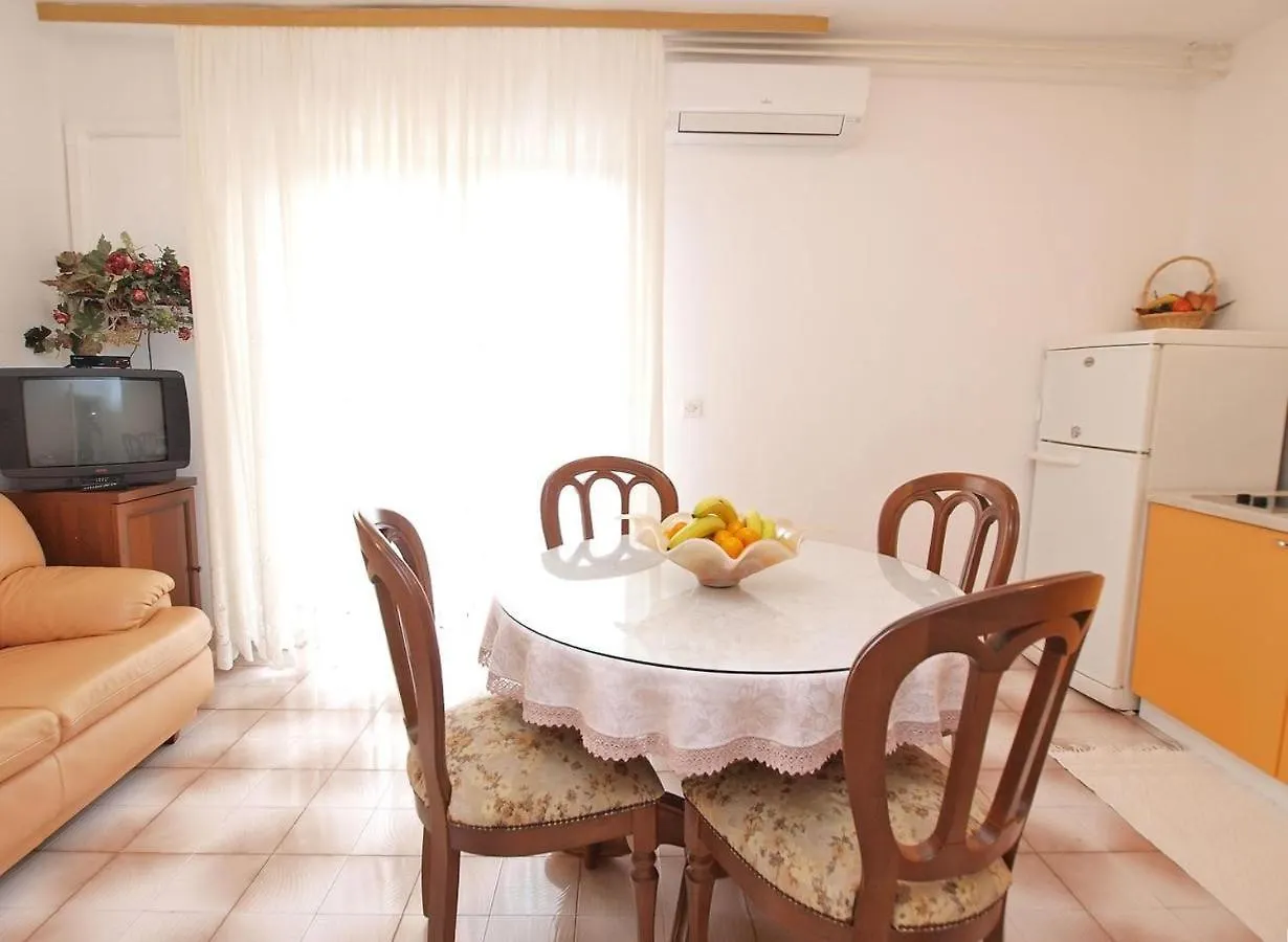 Lili Hotel Porec Guest house
