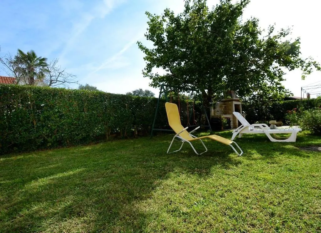 Lili Hotel Porec 0*,  Croatia